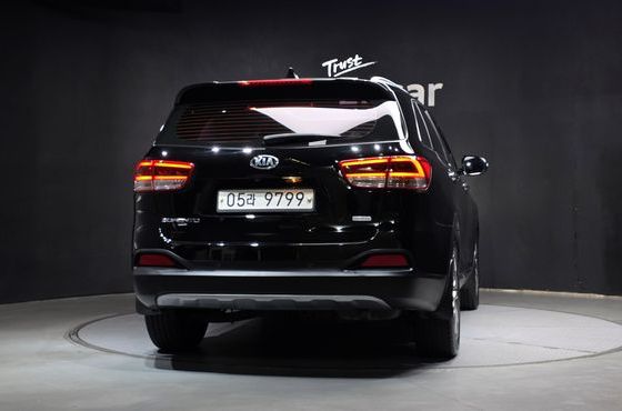 Kia Sorento Diesel 2.2 2WD Noblesse Special — пробег 167 059 км — фото 4 из 5