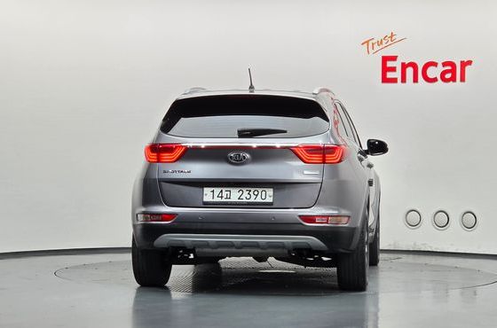 Kia Sportage Diesel 1.7 2wd Noblesse — пробег 194 436 км — фото 4 из 5