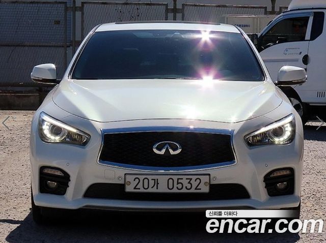 Infiniti Q50 3.5 Hybrid Essence — пробег 70 961 км — фото 1 из 5