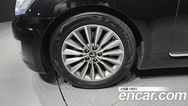 Hyundai Equus из Кореи Encar