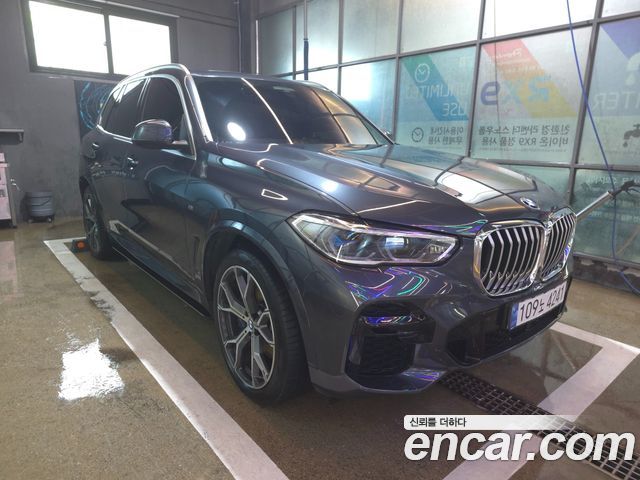 BMW X5 xDrive 30d M Sport — пробег 88 000 км — фото 3 из 5
