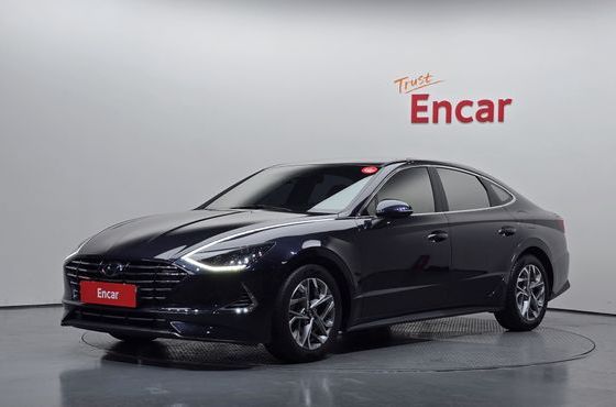 Hyundai Sonata 2.0 Premium Family — пробег 60 437 км — фото 1 из 5
