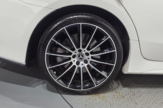 Mercedes-Benz CLS-Class CLS450 4MATIC AMG Line — пробег 62 625 км — фото 5 из 5