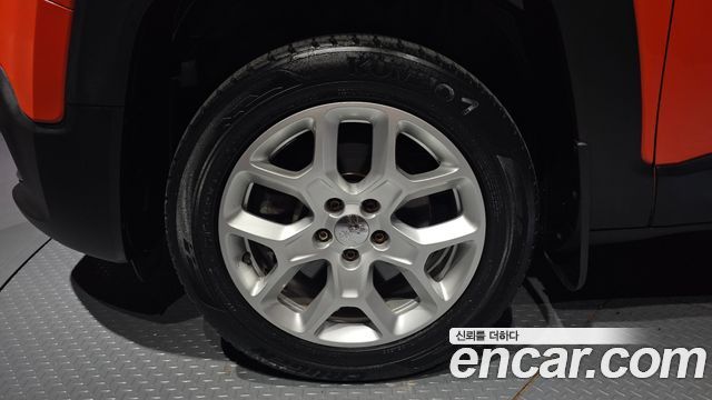 Jeep Renegade 2.0 Diesel Longitude AWD — пробег 113 811 км — фото 5 из 5