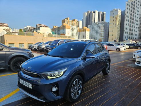 Kia Stonic Diesel 1.6 Prestige — пробег 55 536 км — фото 2 из 5