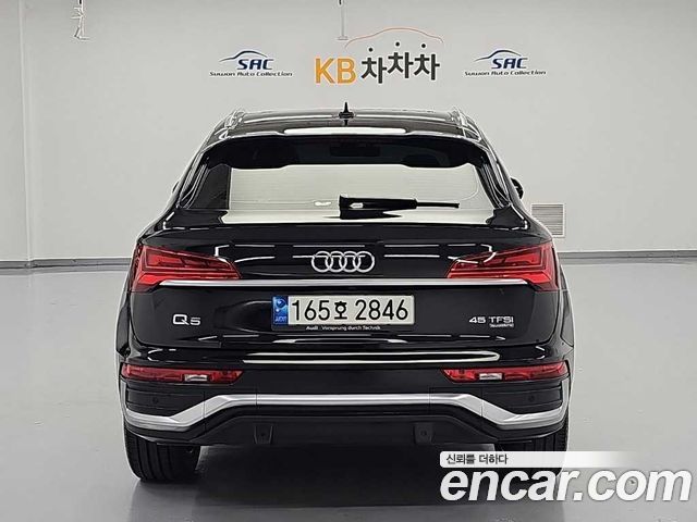 Audi Q5 45 TFSI Quattro Sportback Premium — пробег 48 742 км — фото 3 из 5