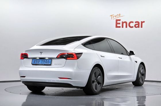 Tesla Model 3 Long Range AWD — пробег 60 318 км — фото 2 из 5