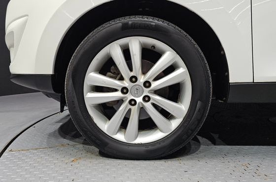 Hyundai Tucson Diesel 2WD X20 Smart — пробег 269 975 км — фото 5 из 5