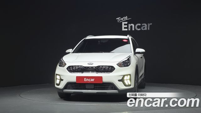 Kia Niro 1.6 HEV Prestige — пробег 80 094 км — фото 3 из 5