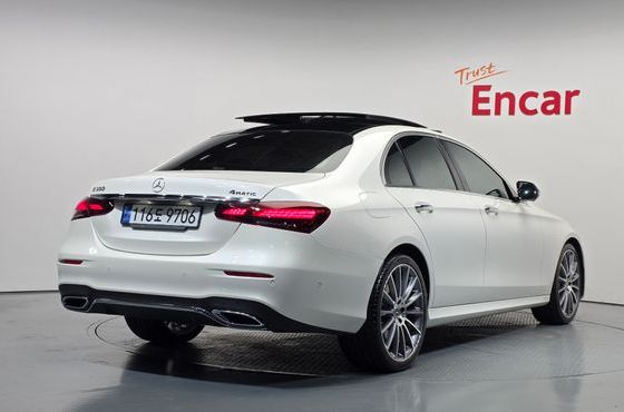 Mercedes-Benz E-Class E350 4MATIC AMG Line — пробег 20 413 км — фото 2 из 5