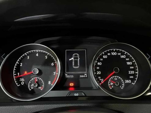 Volkswagen Golf 1.4 TSI Premium — пробег 135 714 км — фото 5 из 5
