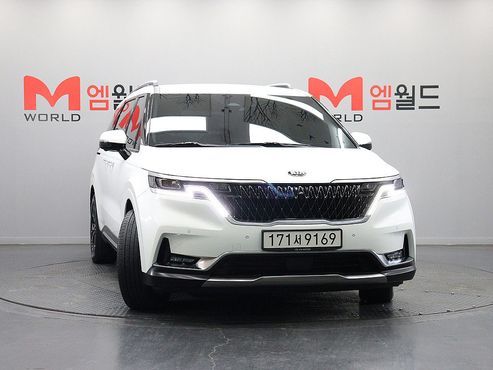 Kia Carnival Diesel 9-Seater Signature — пробег 121 430 км — фото 2 из 5