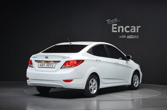 Hyundai Accent 1.4 VVT Premier — пробег 34 573 км — фото 2 из 5