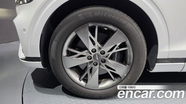 Genesis GV70 из Кореи Encar