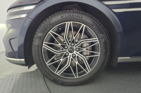 Genesis G90 Gasoline 3.5 Turbo AWD — пробег 98 957 км — фото 5 из 5