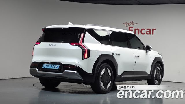 Kia EV9 из Кореи Encar
