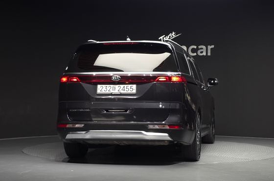 Kia Carnival Diesel 9-Seater Noblesse — пробег 141 739 км — фото 4 из 5