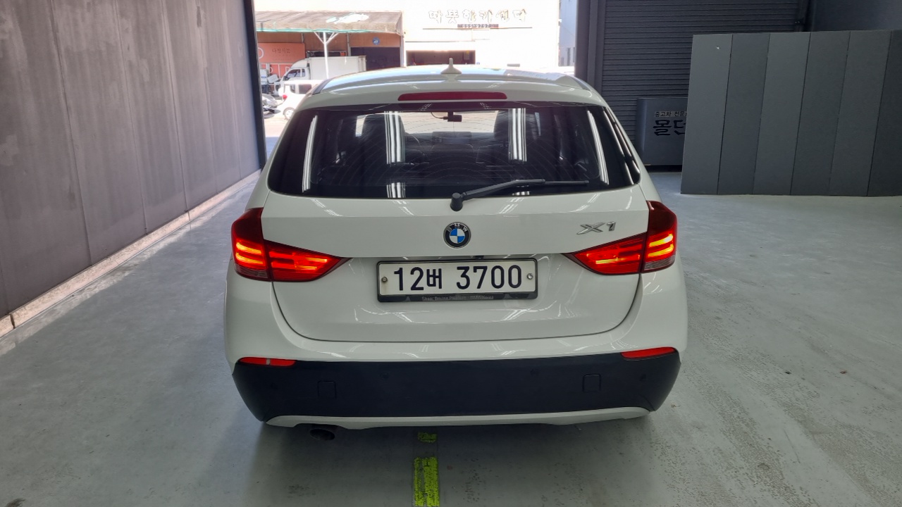 BMW X1 xDrive 20d — пробег 79 095 км — фото 4 из 5