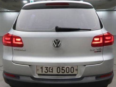 Volkswagen Tiguan 2.0 TDI Premium 5N — пробег 135 408 км — фото 2 из 3