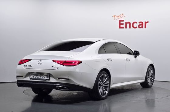 Mercedes-Benz CLS-Class CLS400d 4MATIC — пробег 112 982 км — фото 2 из 5