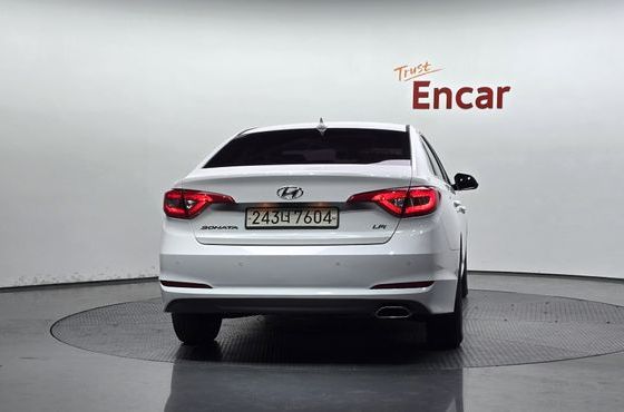 Hyundai Sonata LPI Smart — пробег 248 969 км — фото 4 из 5