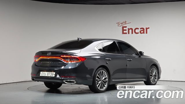 Hyundai Grandeur из Кореи Encar