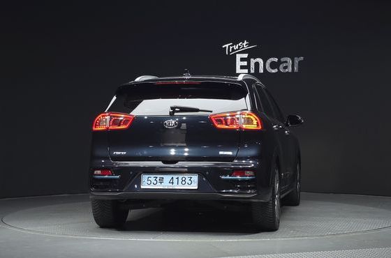Kia Niro Noblesse — пробег 187 563 км — фото 4 из 5