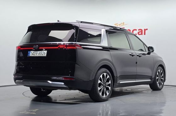 Kia Carnival Diesel 9-Seater Signature — пробег 123 957 км — фото 2 из 5