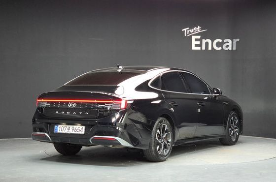 Hyundai Sonata 2.0 Exclusive — пробег 49 847 км — фото 2 из 5