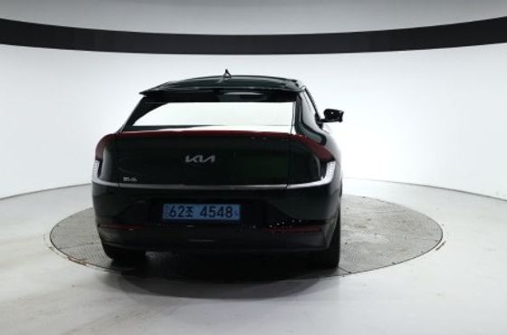 Kia EV6 Long Range 4WD Earth — пробег 125 000 км — фото 2 из 5
