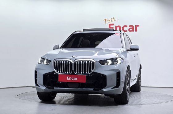 BMW X5 xDrive 30d M Sport — пробег 4 985 км — фото 3 из 5