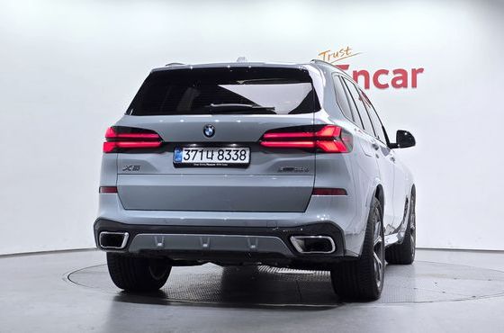 BMW X5 xDrive 30d M Sport — пробег 4 985 км — фото 4 из 5