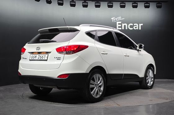 Hyundai Tucson Diesel 2WD LX20 Smart-Pack — пробег 158 918 км — фото 2 из 5