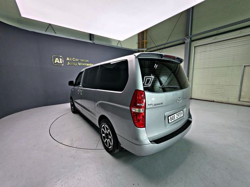 Hyundai Starex 5-Seater VAN CVX Luxury — пробег 139 786 км — фото 4 из 5
