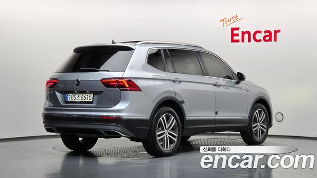 Volkswagen Tiguan 2.0 TDI Prestige — пробег 152 890 км — фото 2 из 5