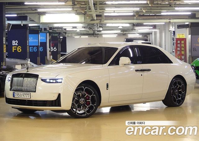 Rolls-Royce Ghost 6.7 V12 Black Badge — пробег 2 933 км — фото 2 из 5