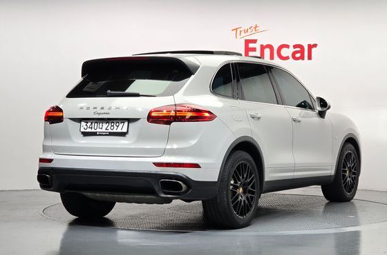 Porsche Cayenne 3.0 Diesel 958 — пробег 127 835 км — фото 2 из 5