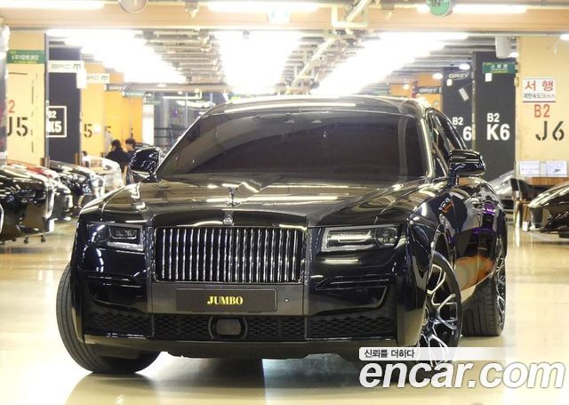 Rolls-Royce Ghost 6.7 V12 Black Badge — пробег 58 908 км — фото 1 из 5