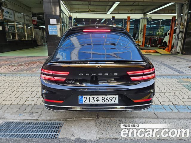 Genesis G80 Gasoline 2.5 Turbo 2WD — пробег 27 500 км — фото 4 из 5