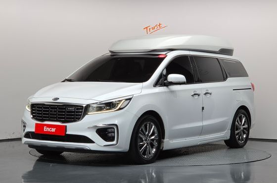 Kia Carnival Gasoline 9-Seater Hi-Limousine Noblesse Special — пробег 151 280 км — фото 1 из 5