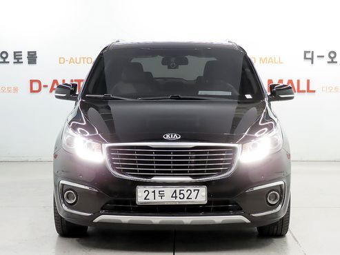 Kia Carnival 9-seater Prestige — пробег 124 540 км — фото 3 из 5