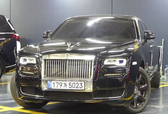 Rolls-Royce Ghost 6.6 EWB V12 — пробег 64 641 км — фото 1 из 5