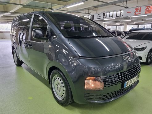 Hyundai Staria Cargo 5-Seater Smart — пробег 237 406 км — фото 1 из 5