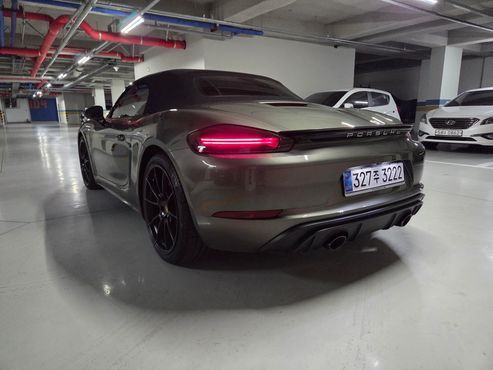 Porsche 718 4.0 GTS — пробег 25 900 км — фото 2 из 5