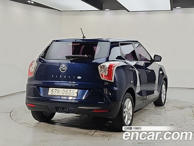Ssangyong TIBOLI Diesel TX 2WD — пробег 210 000 км — фото 4 из 5