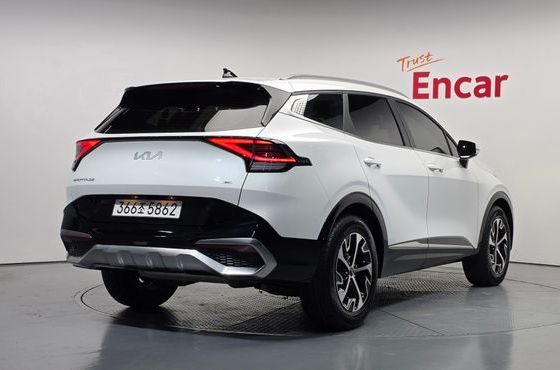 Kia Sportage Prestige 2WD — пробег 32 453 км — фото 2 из 5