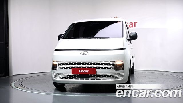 Hyundai Staria Cargo 5-Seater Smart — пробег 101 033 км — фото 3 из 5