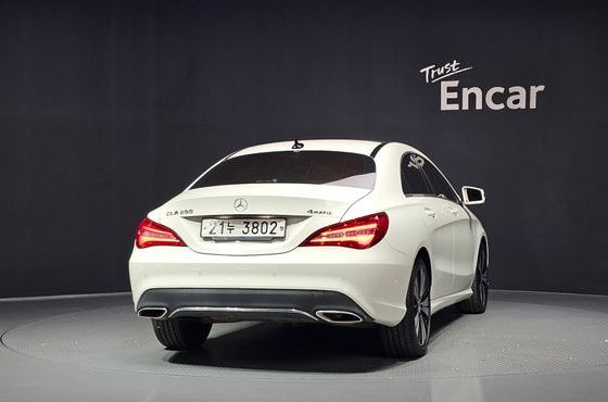 Mercedes-Benz CLA-Class CLA250 4MATIC — пробег 51 644 км — фото 4 из 5