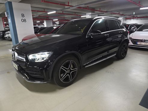Mercedes-Benz GLC-Class GLC300 4MATIC Premium — пробег 95 084 км — фото 3 из 5