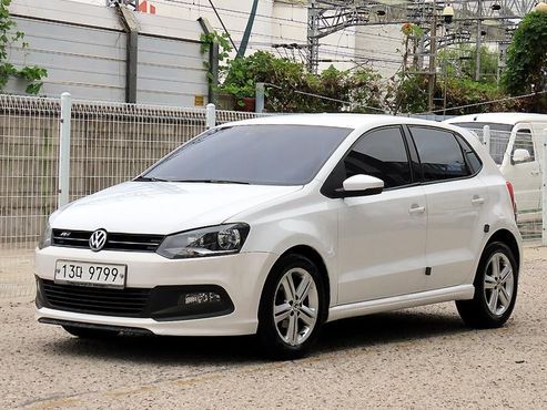 Volkswagen Polo 1.4 TDI R-Line 5th — пробег 71 769 км — фото 2 из 5
